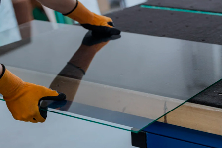 Corporación Huamán Glass