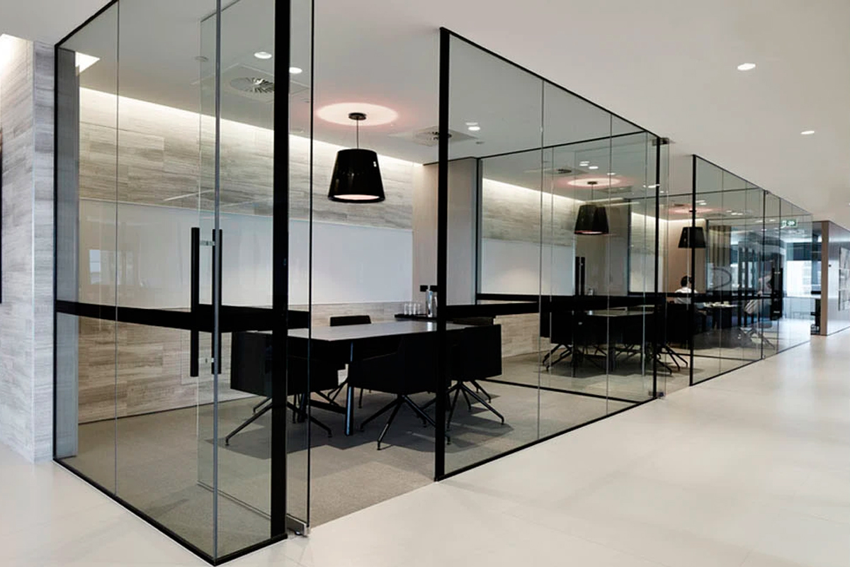 Mampara con Aluminio Negro + Cristal Templado Bronce